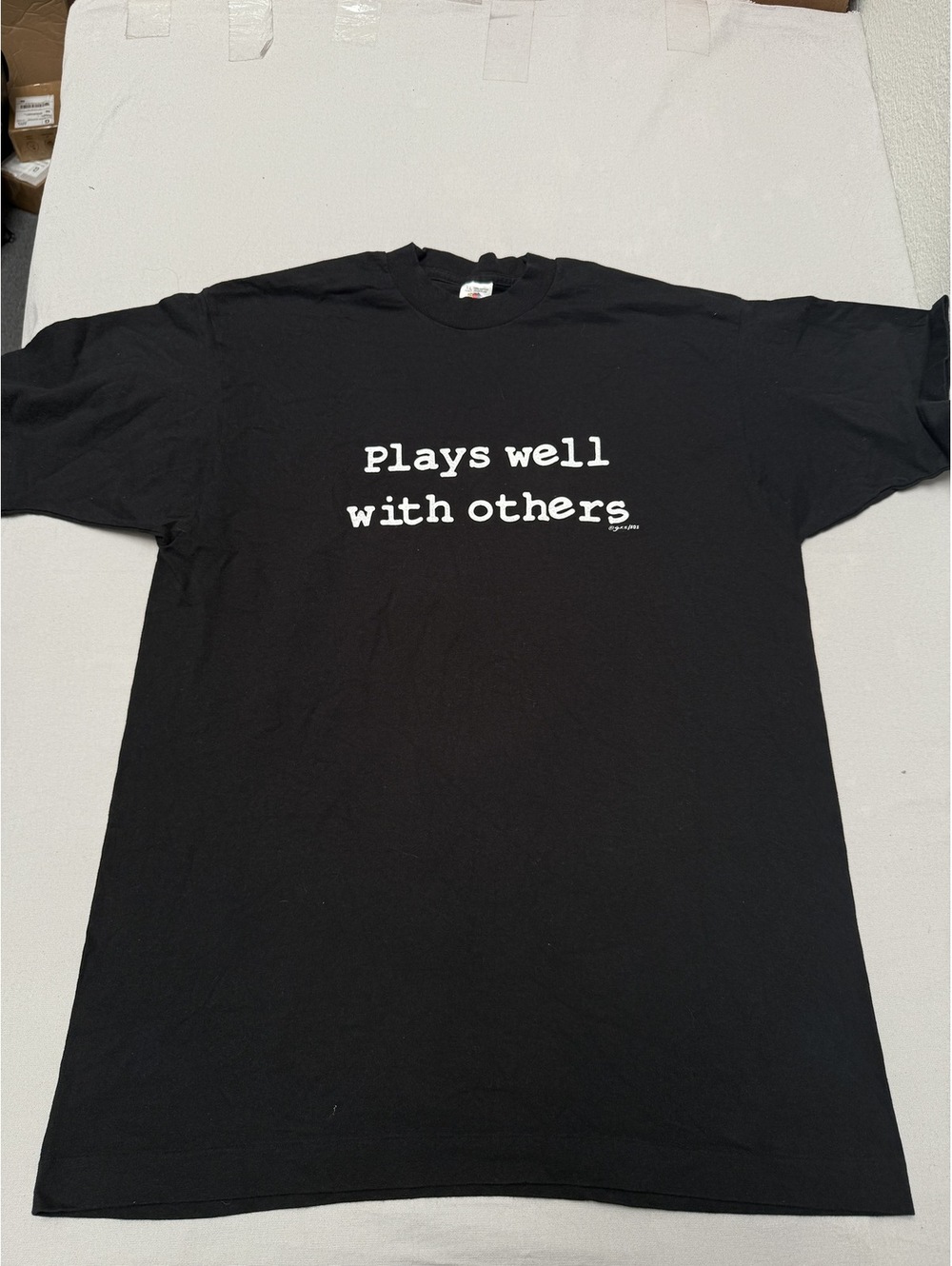 Vintage Plays Well With Others Quote T-shirt G.F.T. SQ1 XL